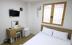 Hotel Golden Park Myeongdong