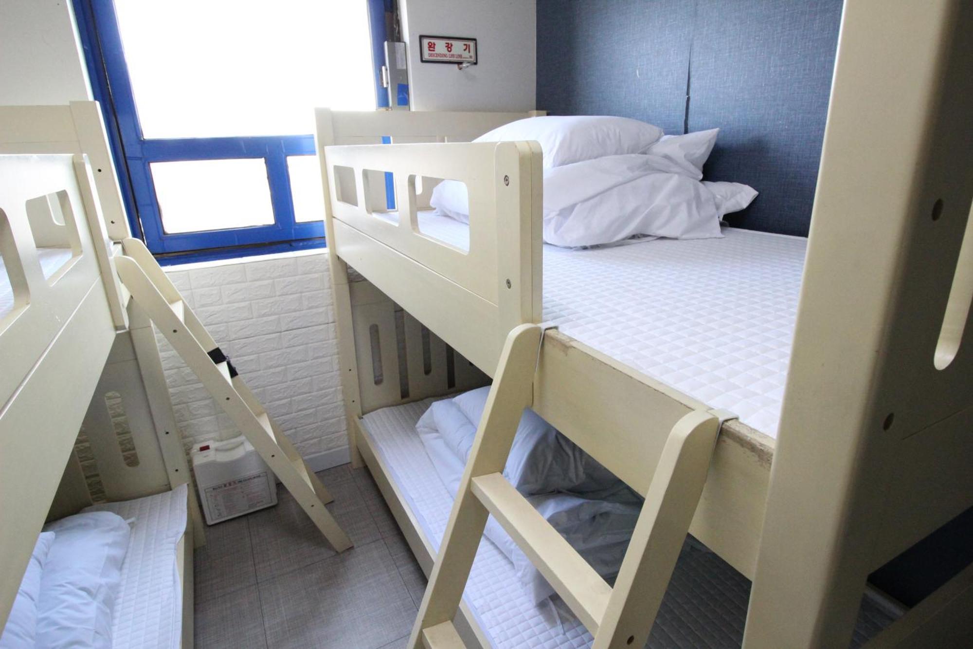 Hotel Golden Park Myeongdong Seul Esterno foto